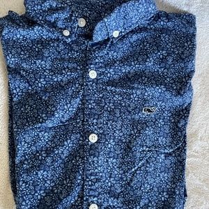 Short sleeve boys vineyard vines button down size M 12-14